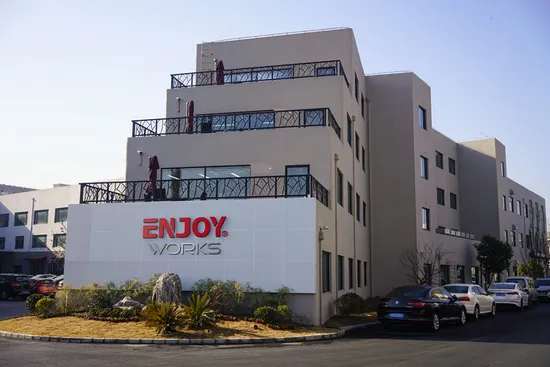 Customized Tct Woodworking Carbide Circular Saw Blade for Wood Cutting